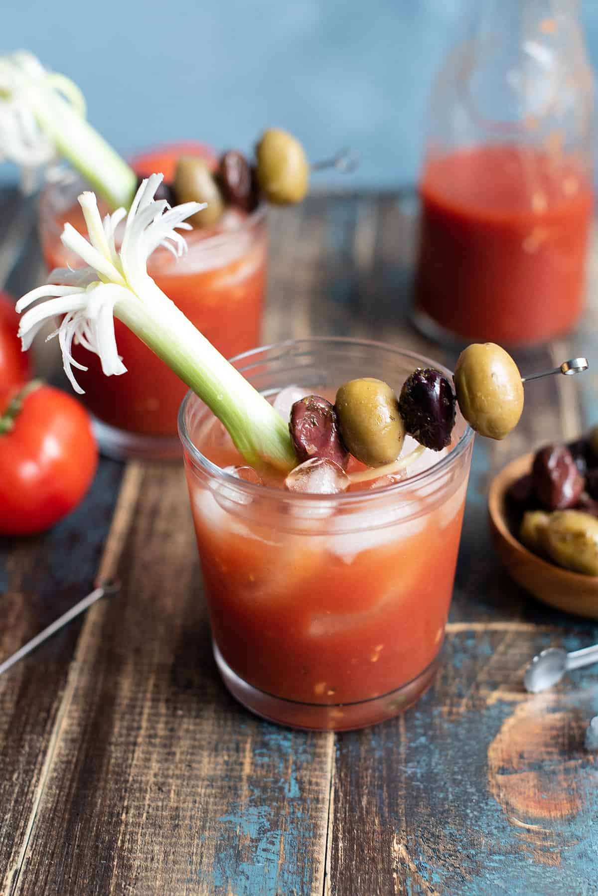 Easy DIY Bloody Mary Mix