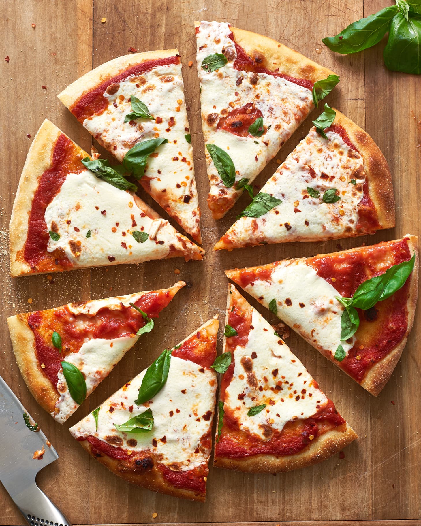 Easy Margherita Pizza at Home