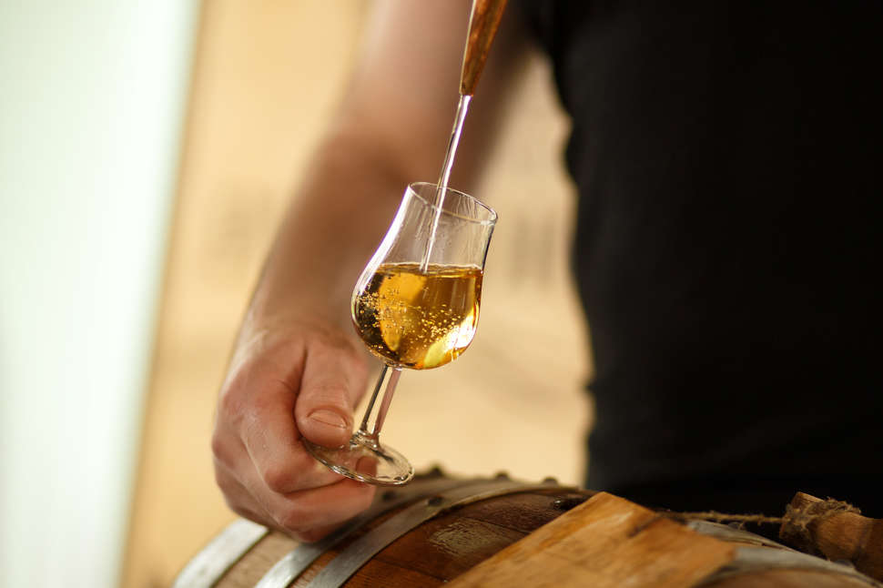 How to Make Whiskey at Home: A Guide to Distilling Your ...