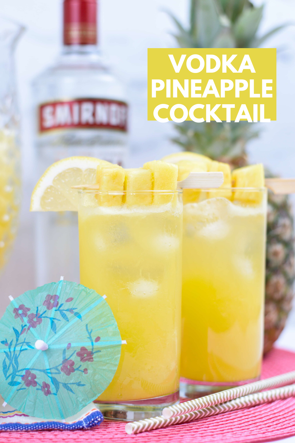 Pineapple Cocktail: Pineapple Vodka Party Punch ð??