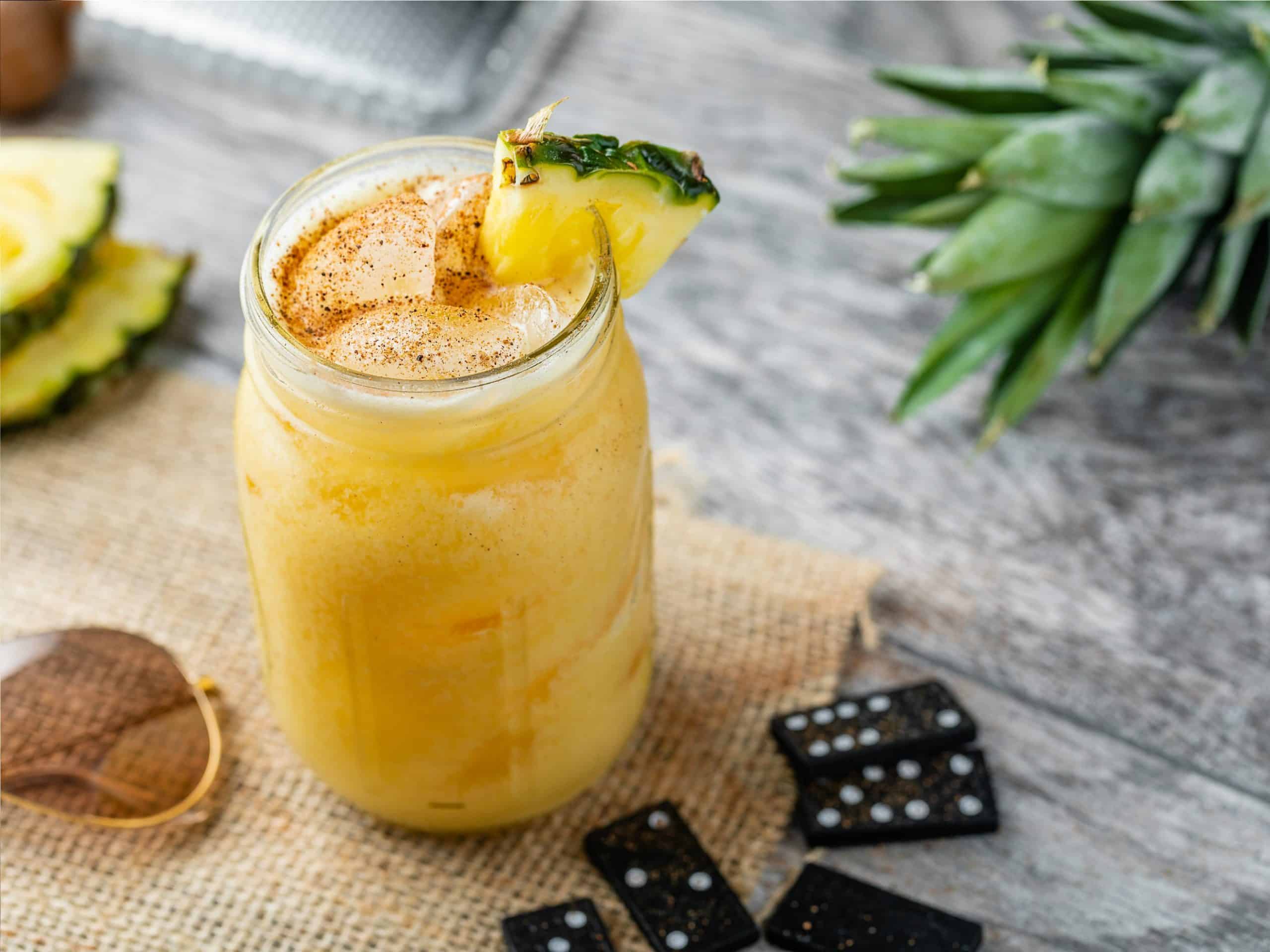 Simple Coconut Rum Cocktail Drinks Recipe » Recipefairy.com