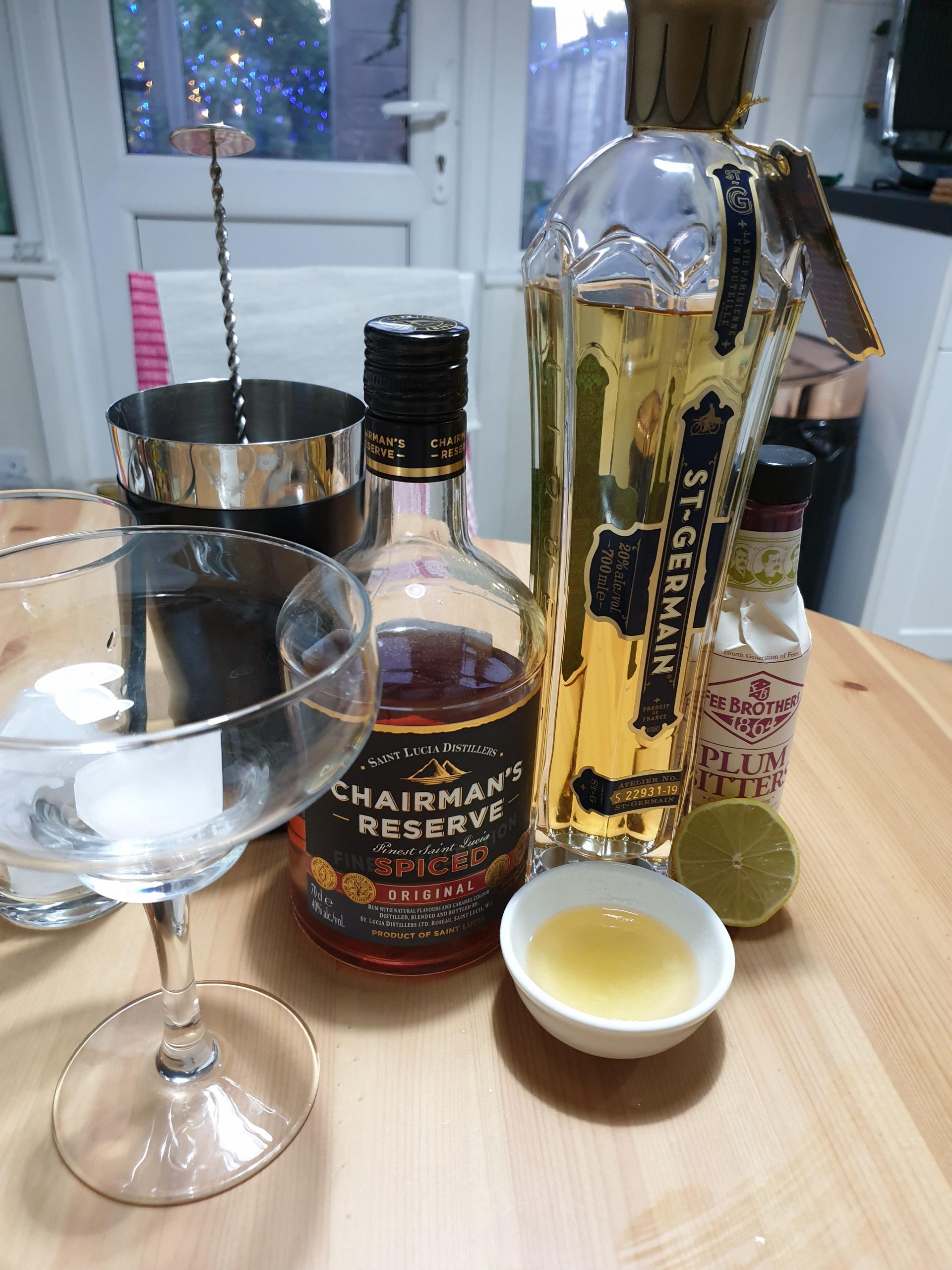 Spiced rum cocktail : rum