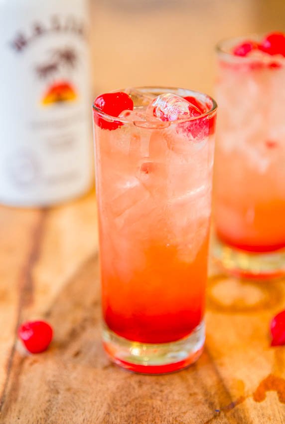 Top 10 Coconut Rum Drinks with Recipes